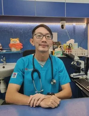 Dr. Marc Teo
